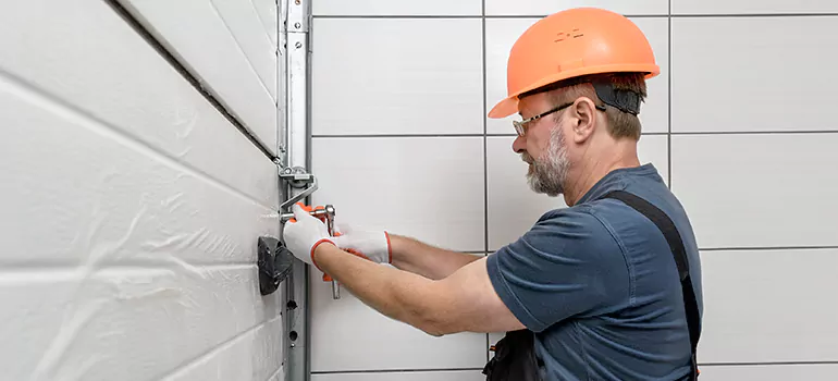 Commercial Garage Door Repair in Bradenton, FL