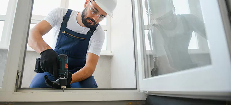 Replace Broken Window Pane in Bradenton, FL