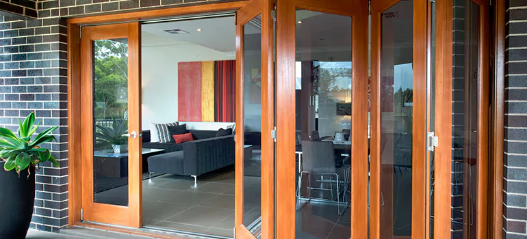 Folding Door Panel Repair in Bradenton, FL